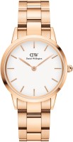 Часы Часы DANIEL WELLINGTON DW00100211 в Екатеринбурге в Екатеринбурге