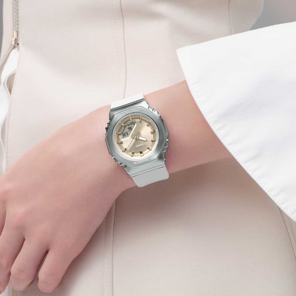 Часы Часы Casio GM-S2110-7A9 в Екатеринбурге в Екатеринбурге