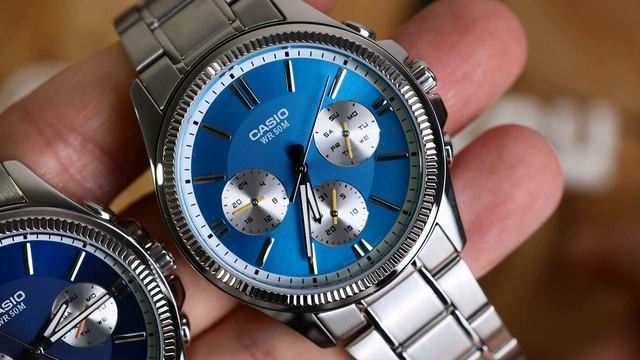 Часы Часы Casio MTP-1375D-2A1 в Екатеринбурге в Екатеринбурге-video