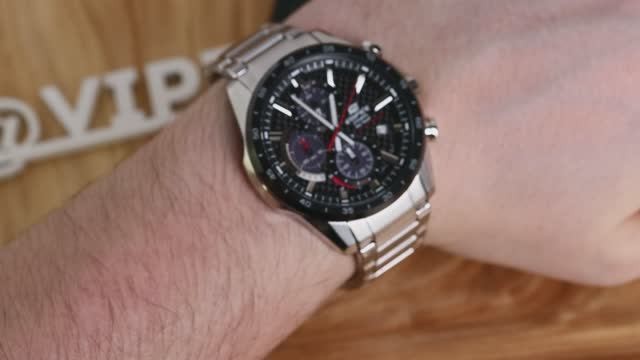 Часы Часы Casio EQS-900DB-1A в Екатеринбурге в Екатеринбурге-video