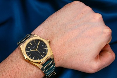 Armani Exchange AX2810